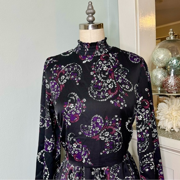 LOFT Paisley Smocked Flared Long Sleeve Floral Dress Black Purple White Pink 8 - Picture 6 of 14